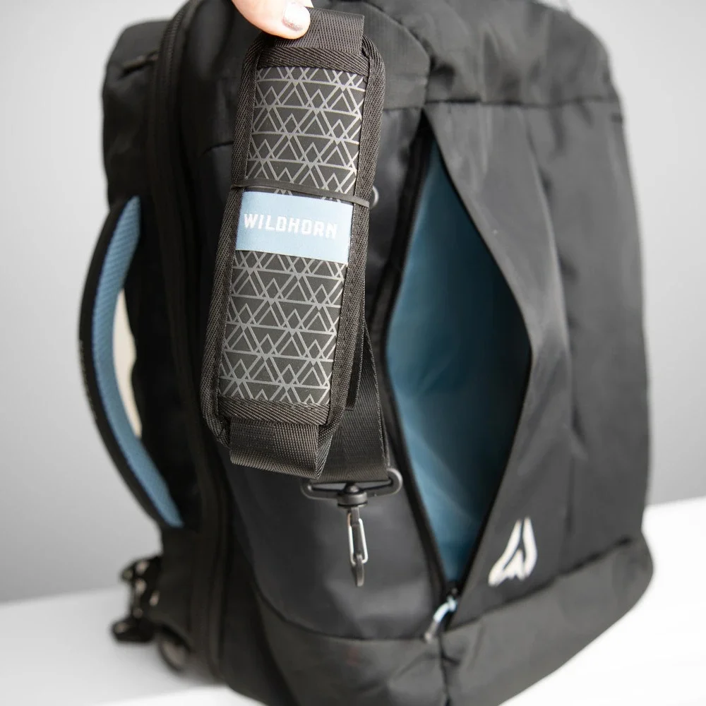 Wildhorn Travel Backpack / Ski Boot Bag GorpCore Backpacking Hiking Trip CarryOn